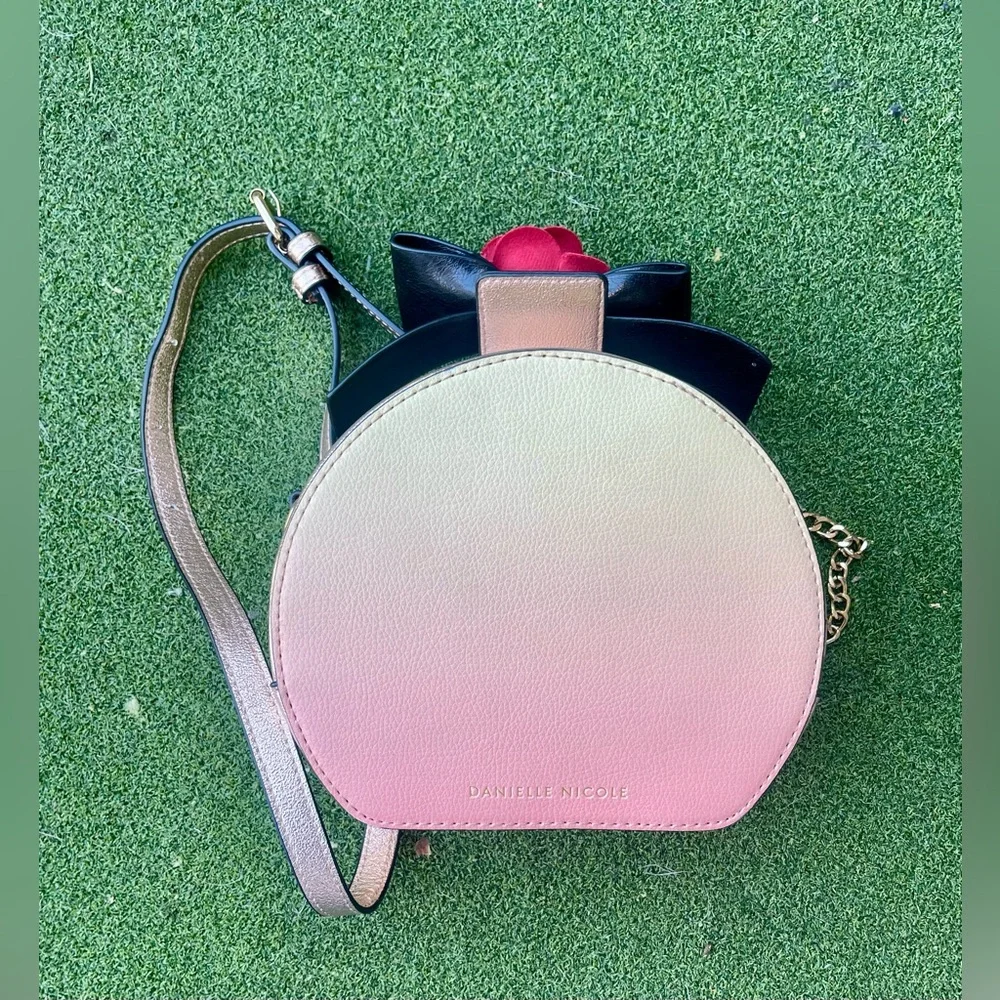 Danielle Nicole x Disney Belle Enchanted Rose Crossbody Bag - Rare - Picture 7 of 9